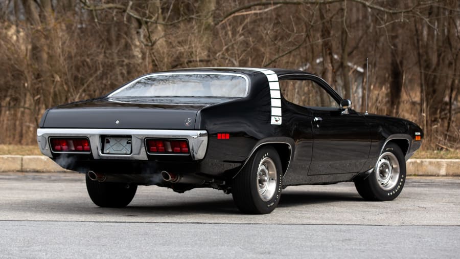 1971 Plymouth Hemi Road Runner (11)