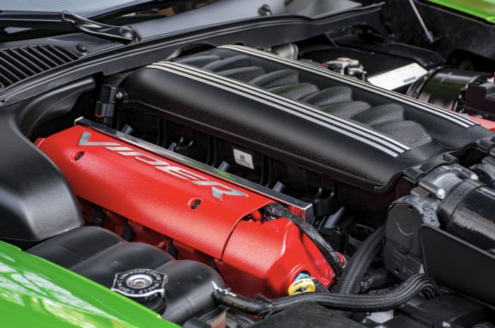 2008 Dodge Viper SRT10 (15)