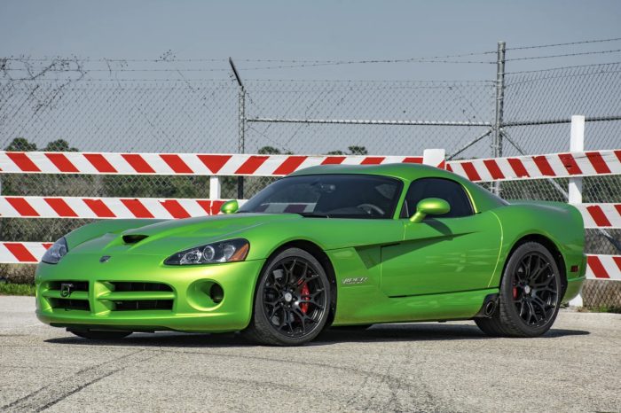 2008 Dodge Viper SRT10 (16)