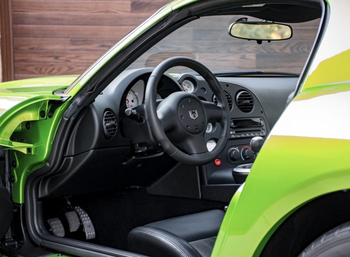 2008 Dodge Viper SRT10 (4)