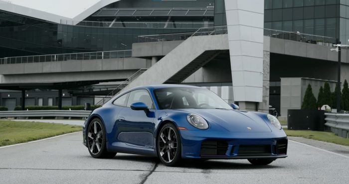 2026 Porsche 911 Club Coupe (5)