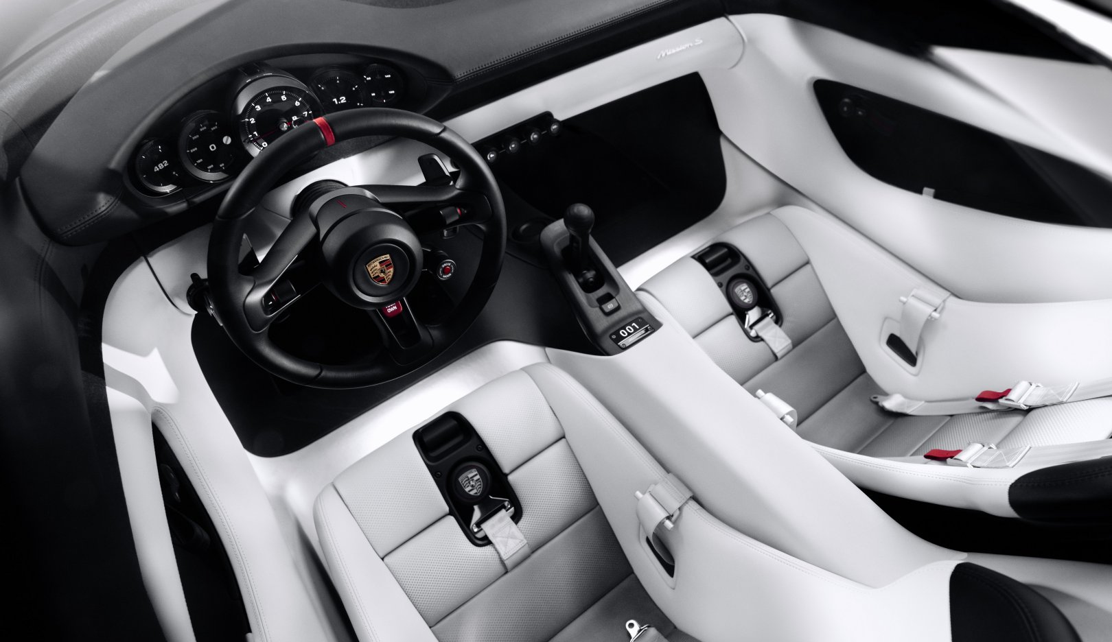 Porsche Mission S (11)