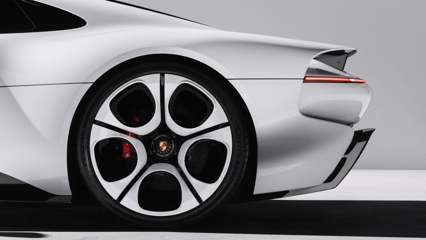 Porsche Mission S (9)